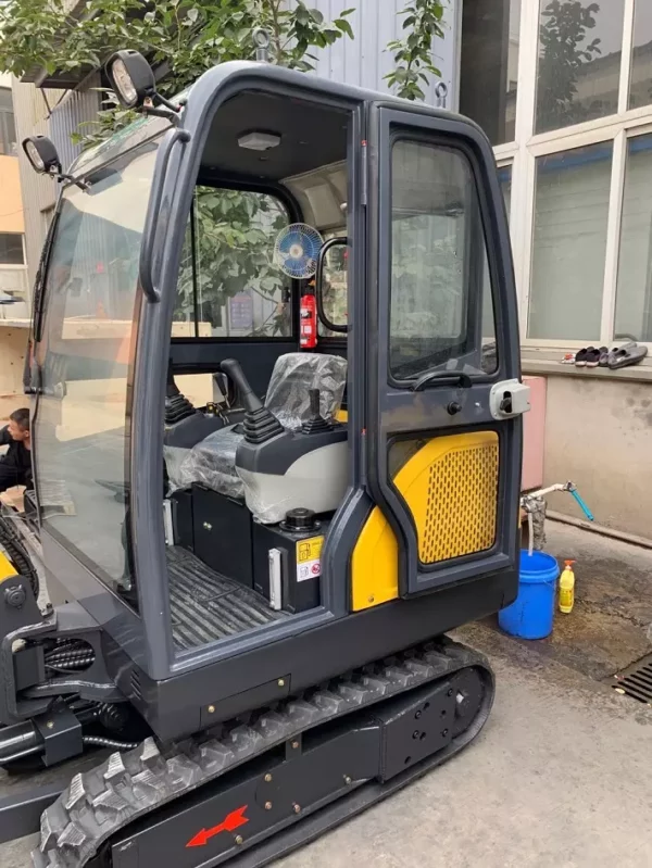 2.0 Tonnen Minibagger /2000kg Raupenbagger - Görsel 2