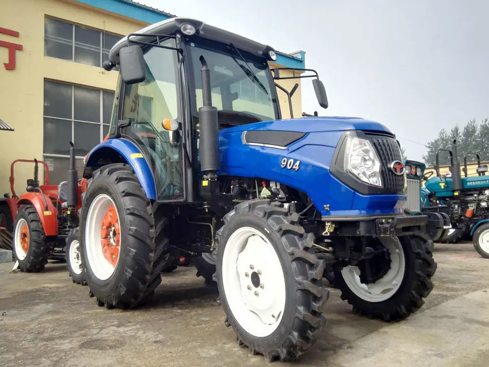 China Diesel Farm Traktor 4WD Traktor 70hp 80PS 90PS Traktor mit Frontlader - Görsel 5