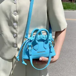 2023 Designer Geldbörse Heißer Verkauf Taschen Frauen Berühmte Marke Handtaschen Mini Damen Hand Mini Brief Grafik Drawstring Design Dome